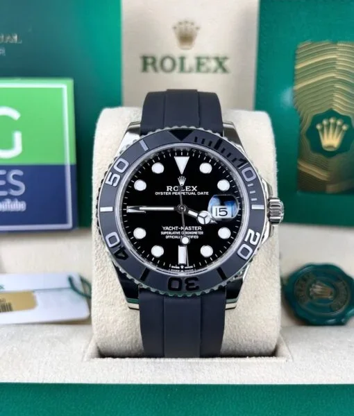 ROLEX YACHT MASTER OYSTER FLEX (BLACK SILVER)