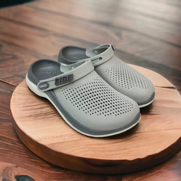 CROCS  LITERIDE 360 CLOGS ( GRAY )
