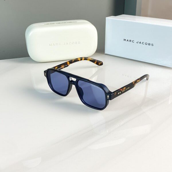 Marc Jacobs tiger blue M11-33