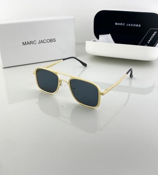 MARC JACOBS GOLD 503